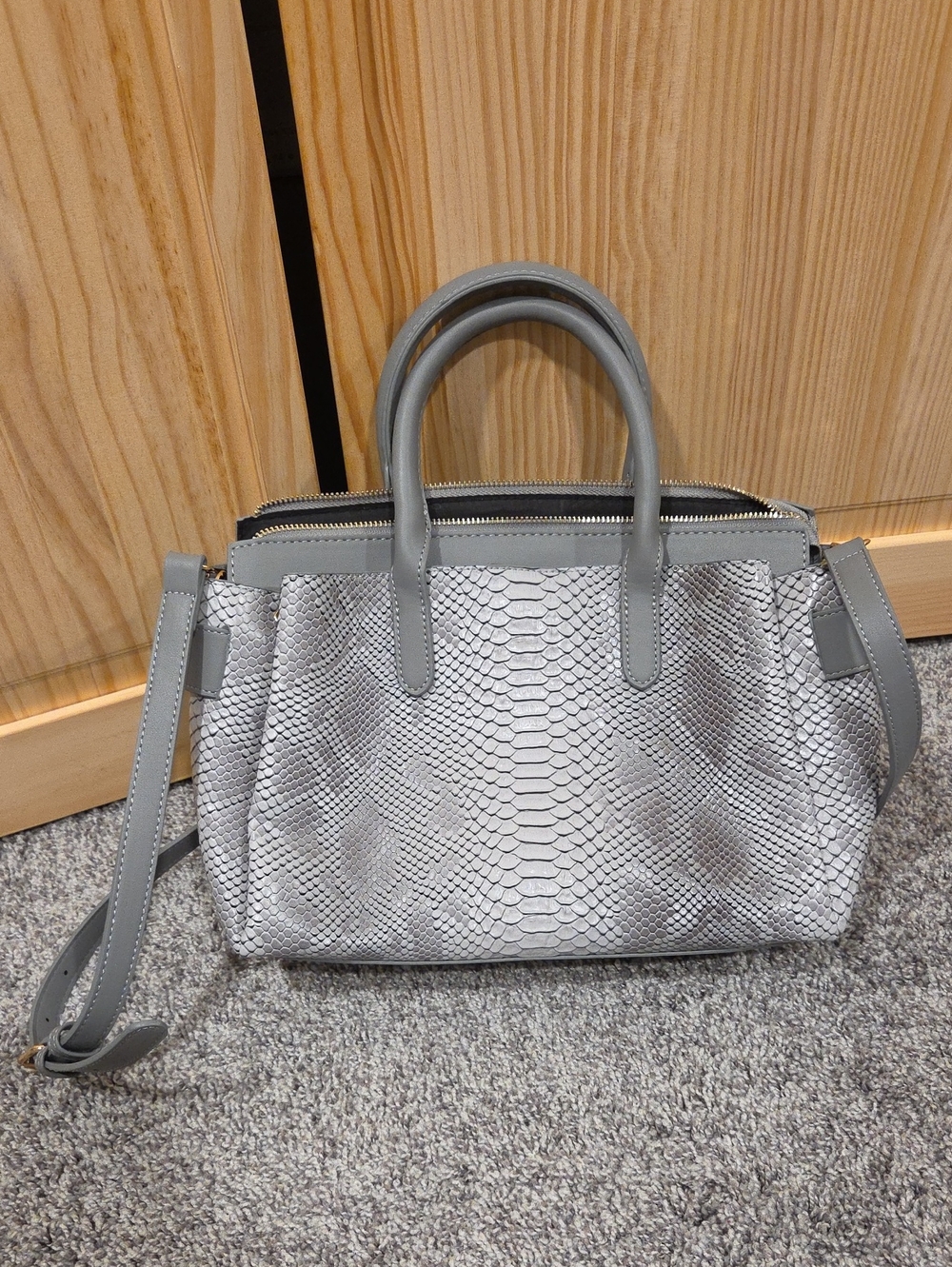 Melloworld Gray Faux Snakeskin Purse